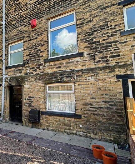 1 Bedroom Maisonette For Sale In Leeds Road, Thackley, BD10