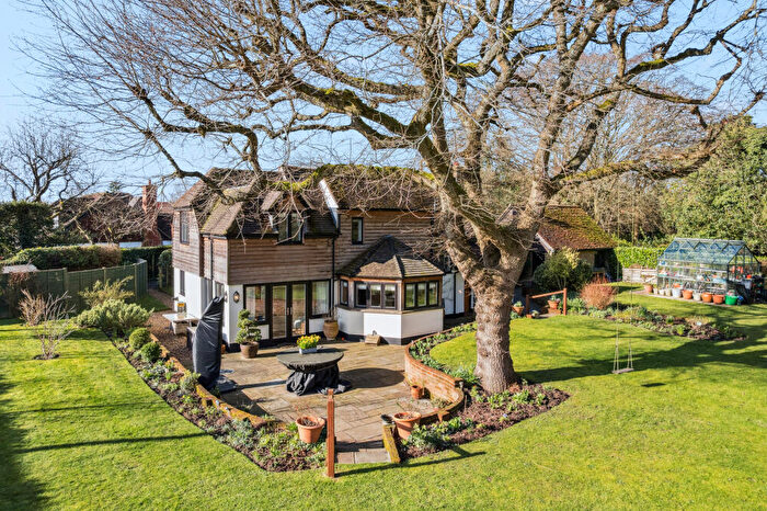 4 Bedroom Detached House For Sale In Crocketts Lane, Lee Common, Great Missenden, HP16