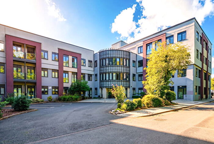 1 Bedroom Apartment For Sale In Apartment Broadoaks, Streetsbrook Road, Solihull, B91
