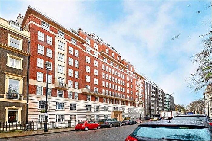 3 Bedroom Flat To Rent In Portman Square, Marylebone, W1H