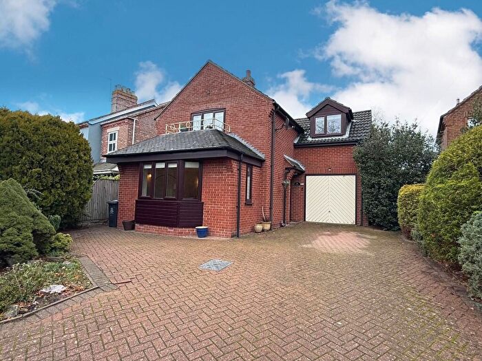 4 Bedroom Detached House To Rent In Priory Road, St. Olaves, NR31