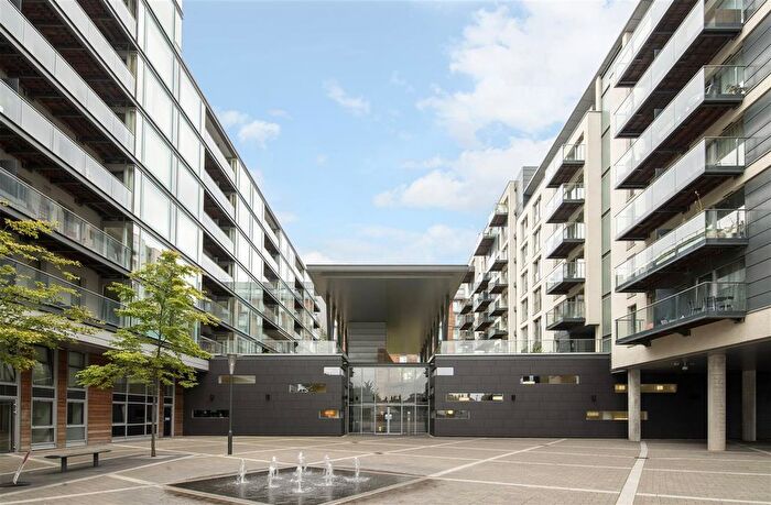 1 Bedroom Studio To Rent In Vantage Building, Station Approach, Hayes, UB3