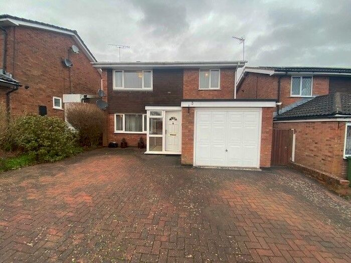 3 Bedroom Detached House To Rent In Cook Close, Brownsover, Rugby, CV21