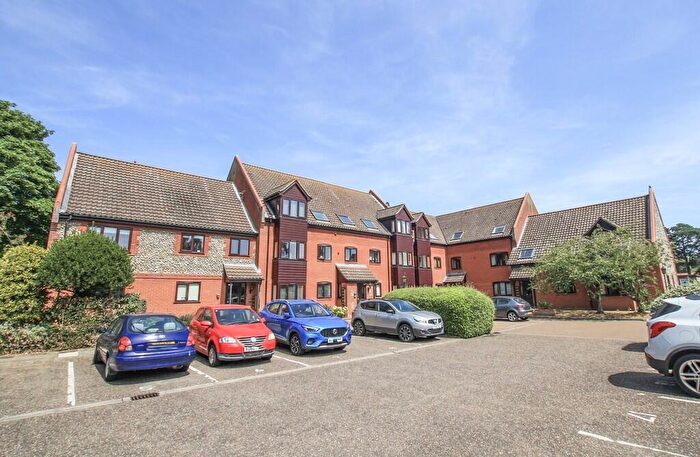 2 Bedroom Apartment To Rent In Kerridge Way, Holt, NR25