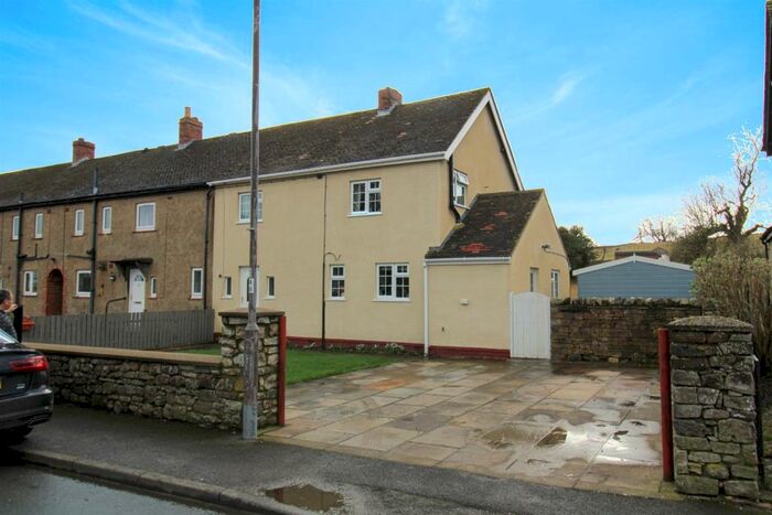 3 Bedroom End Of Terrace House For Sale In Park Lane, Middleham, Leyburn, North Yorkshire, DL8