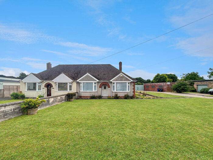 2 Bedroom Semi-Detached Bungalow To Rent In Fulbourn Old Drift, Cambridge, CB1