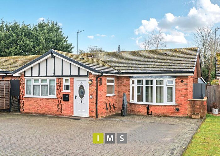 3 Bedroom Detached House For Sale In Bucknell Road, Bicester, OX26