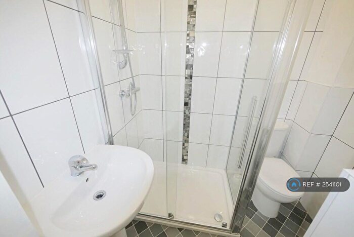 1 Bedroom Terraced House To Rent In Woodland Square, Brighouse, HD6