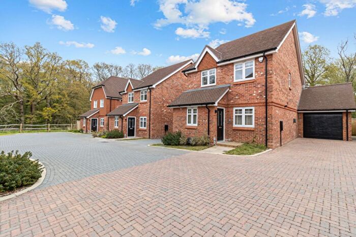 3 Bedroom Detached House For Sale In Merrifield Lane, Valebridge Road, RH15