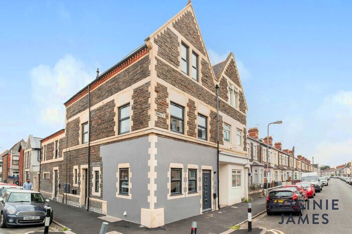 1 Bedroom Flat To Rent In Dalcross Street, Roath, Cardiff, CF24