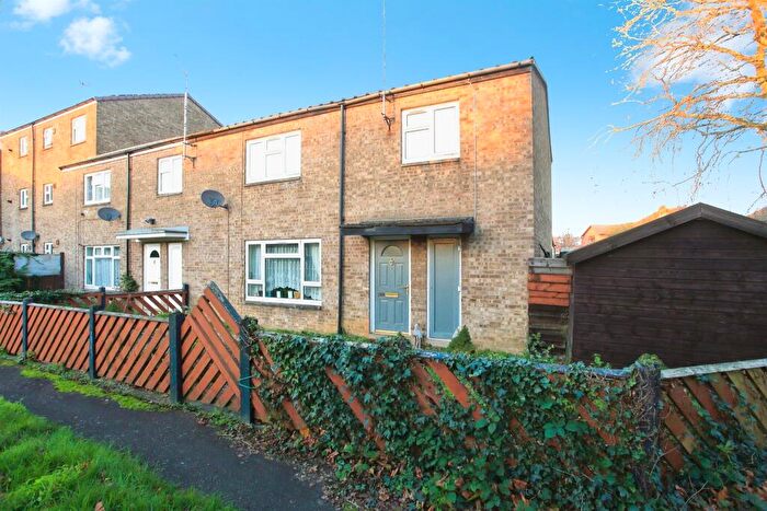 4 Bedroom End Of Terrace House For Sale In Redmile Walk, Peterborough, PE1