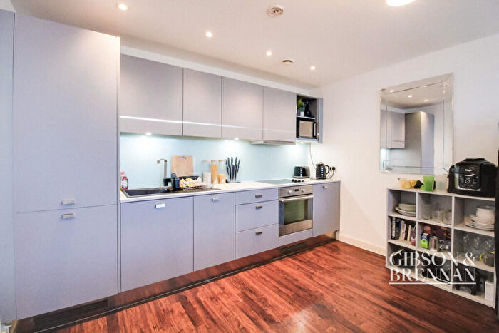 2 Bedroom Apartment For Sale In Southernhay, Basildon, SS14