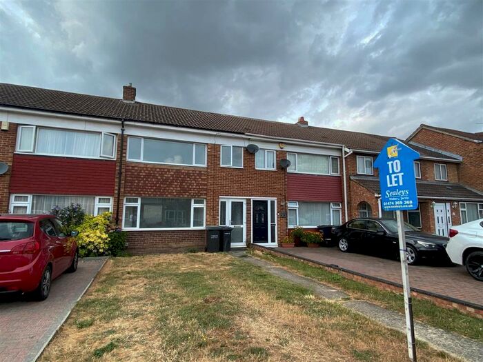 3 Bedroom Terraced House To Rent In Beaumont Drive, Northfleet, DA11