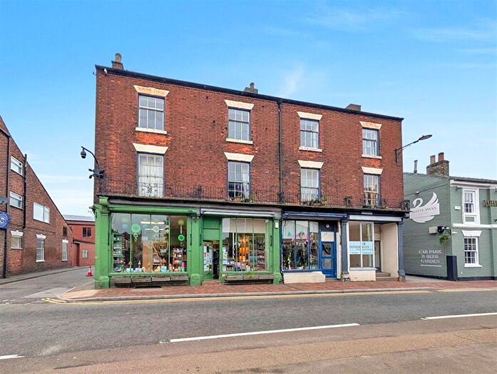 3 Bedroom Apartment To Rent In Flat A Waterloo Street, Market Rasen, LN8