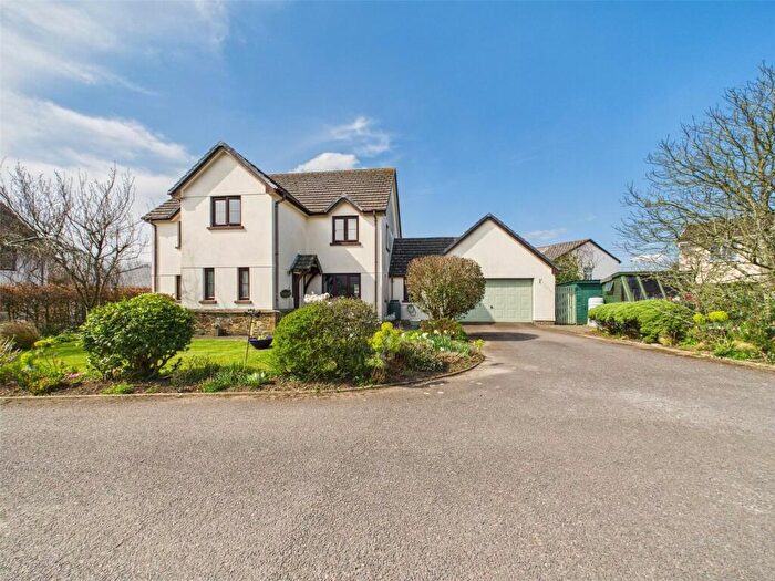 4 Bedroom Detached House For Sale In East Street, Sheepwash, Beaworthy, Devon, EX21