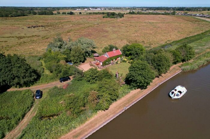 2 Bedroom Detached House For Sale In Ludham, NR29