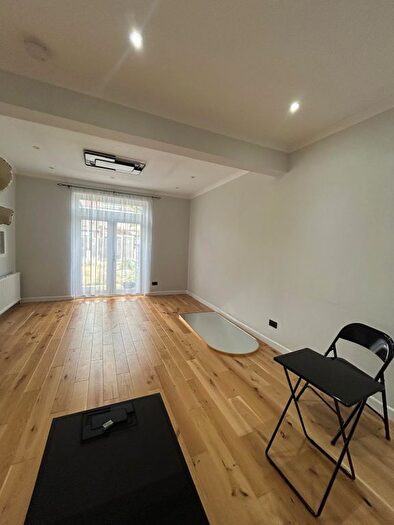 3 Bedroom Terraced House To Rent In Caulfield Road, London, E6