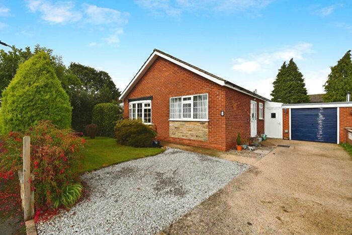 2 Bedroom Detached Bungalow For Sale In Whitwell Drive, Melmerby, HG4