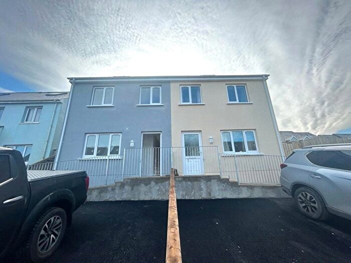 4 Bedroom Semi-Detached House For Sale In Crug Yr Efydd, Crymych, SA41