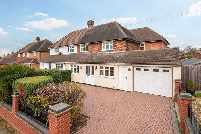 4 Bedroom Semi-Detached House For Sale In Lymans Road, Arlesey, SG15