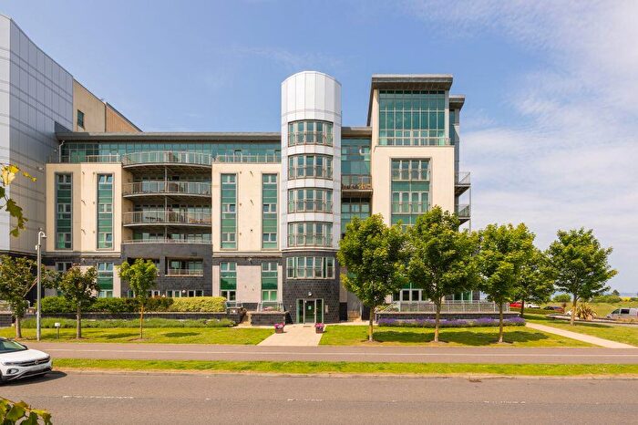 2 Bedroom Flat For Sale In / Western Harbour Drive, Edinburgh, EH6