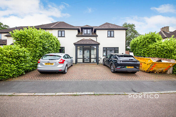 4 Bedroom Semi-Detached House To Rent In Forest Avenue, Chigwell, IG7