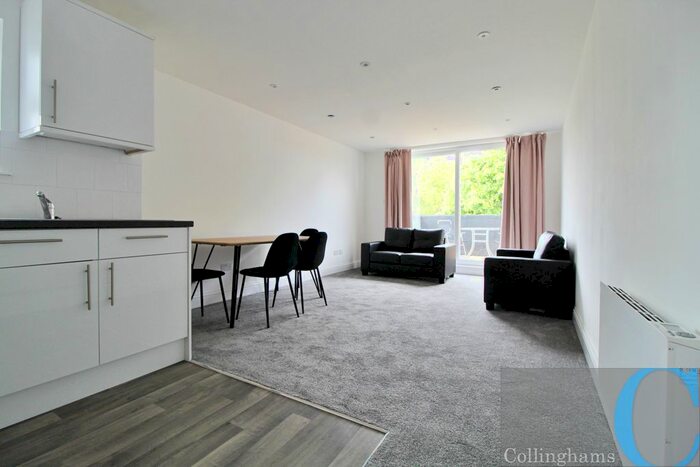 1 Bedroom Flat To Rent In Mantilla Road, London, SW17