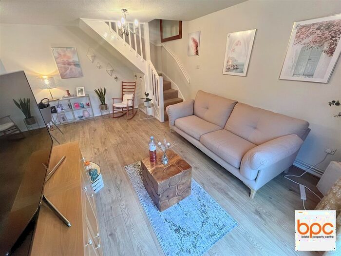 2 Bedroom Semi-Detached House To Rent In Pine Road, Brentry, Bristol, BS10