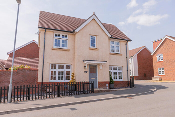 4 Bedroom Detached House For Sale In Heol Trothy, Caldicot, NP26