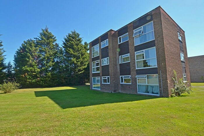 1 Bedroom Flat To Rent In Spencer Road, Osterley, Isleworth, TW7