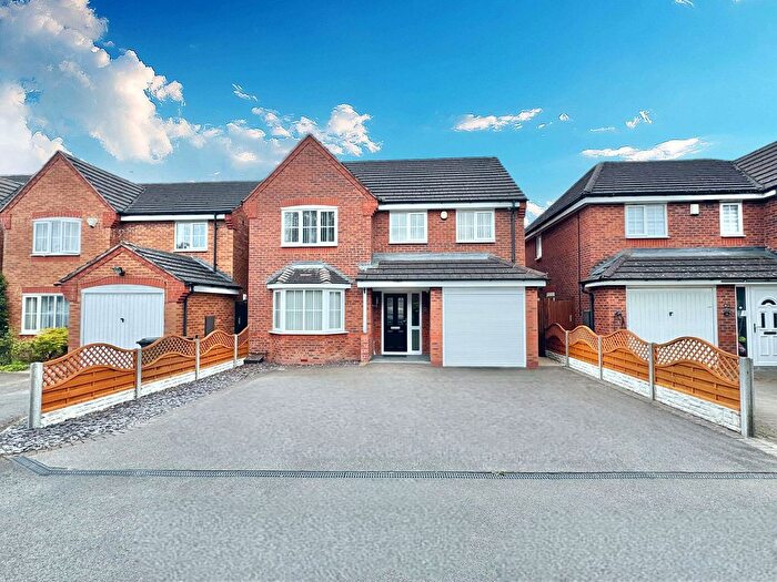 4 Bedroom Detached House For Sale In Coombe Drive, Nuneaton, CV10