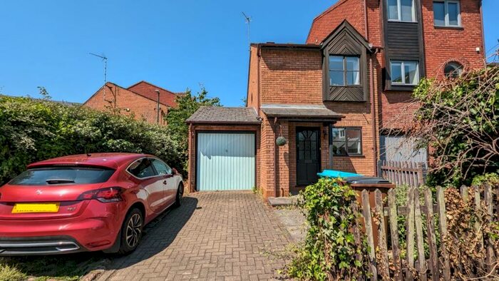 2 Bedroom House To Rent In Quayside Close, Turneys Quay, NG2