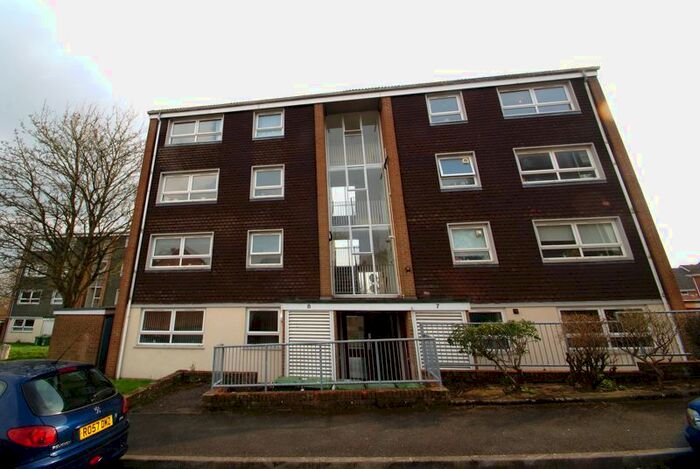 1 Bedroom Flat To Rent In Wynford Road, Exeter, EX4