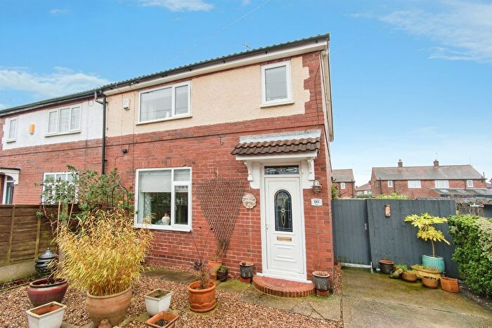 3 Bedroom Semi Detached House For Sale In Churchbalk Lane, Pontefract, WF8