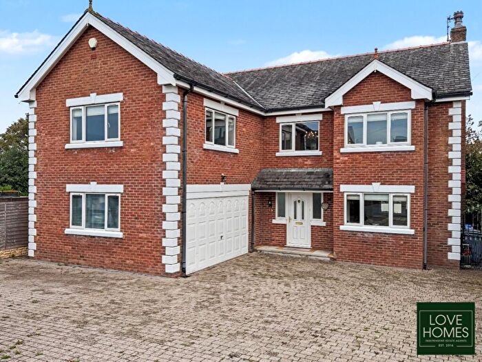 5 Bedroom Detached House For Sale In Common Edge Road, Blackpool | Bedroom Detached |, Sq Ft Living Accommodation, FY4
