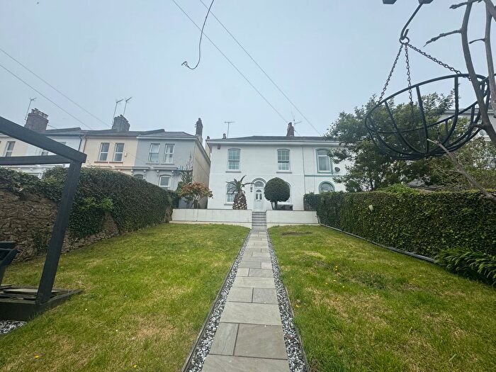 4 Bedroom Property To Rent In Alexandra Road, Plymouth, PL2