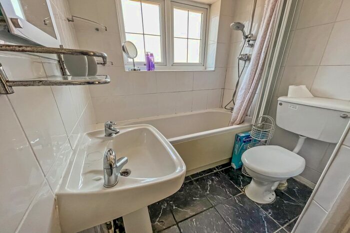 3 Bedroom Terraced House To Rent In Debnam Close, Belton, Great Yarmouth, Norfolk, NR31