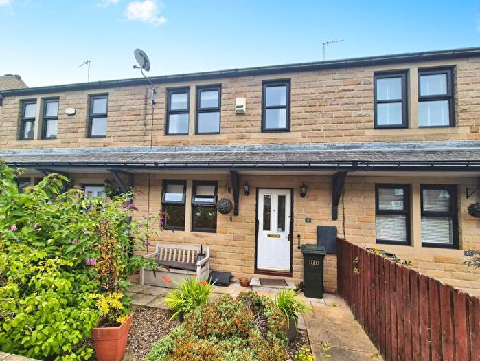 2 Bedroom House To Rent In Wilson Road, Bingley, BD16