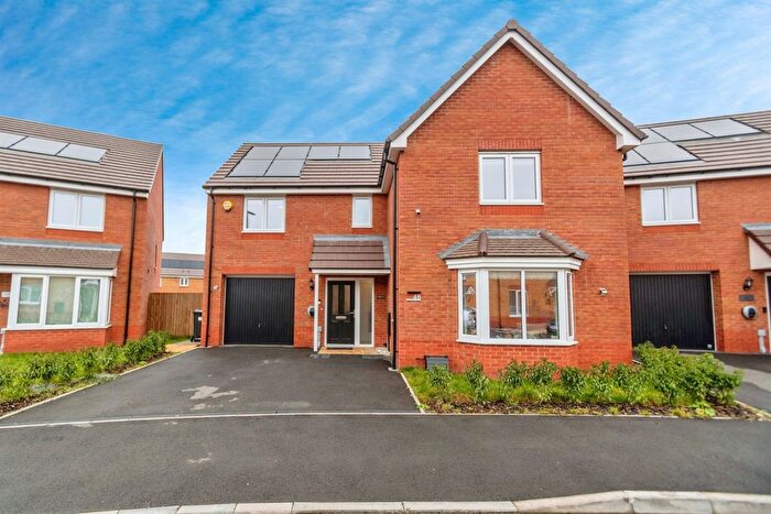 4 Bedroom Detached House For Sale In Copper Works Way, Walsall, WS3