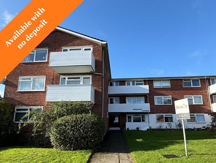 2 Bedroom Flat To Rent In Wilton Road, Southampton, Hampshire, SO15