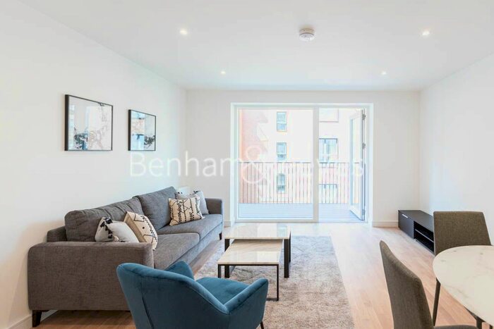 1 Bedroom Flat To Rent In Accolade Avenue, Southall, UB1