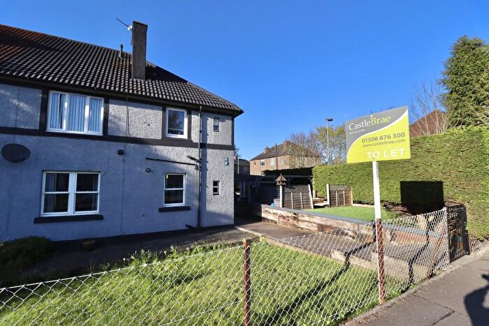 2 Bedroom Apartment To Rent In Combfoot Cottages, Mid Calder, EH53