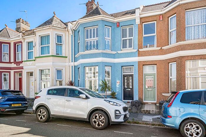 4 Bedroom Terraced House For Sale In Whittington Street, Plymouth, PL3