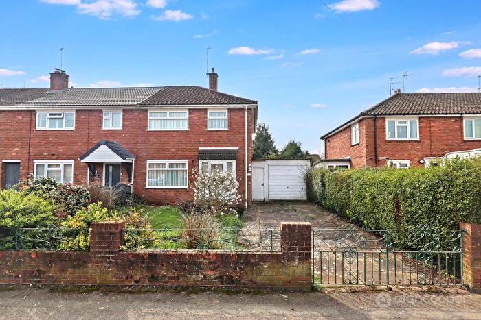 2 Bedroom End Terrace House For Sale In Barbridge Road, Bulkington, Bedworth, CV12