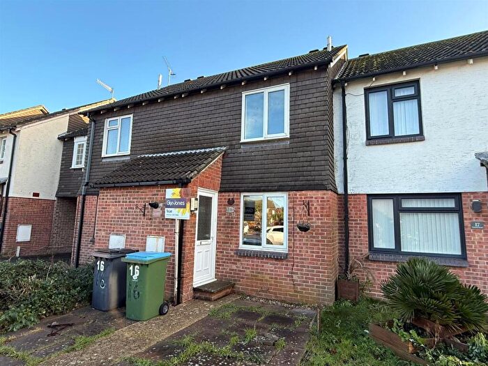 2 Bedroom Terraced House To Rent In Lizard Head, Littlehampton, BN17