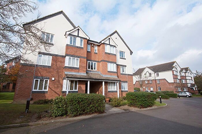 1 Bedroom Flat To Rent In Mayfield Road, Walton-On-Thames, KT12