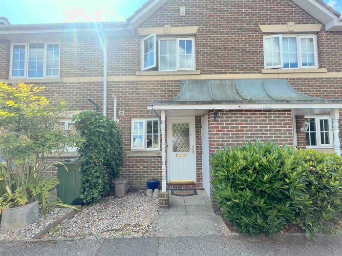 2 Bedroom Terraced House To Rent In Rogers Close, Cheshunt, EN7