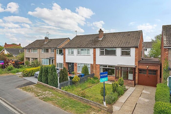 3 Bedroom Semi-Detached House For Sale In Wighill Lane, Tadcaster, LS24