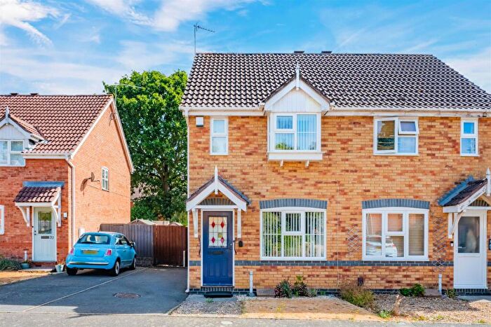 2 Bedroom Semi-Detached House For Sale In - Spinney Road, Burton Latimer, NN15