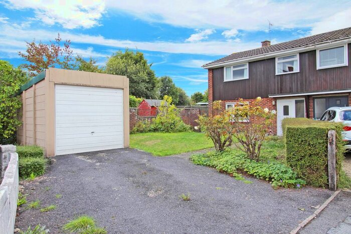 3 Bedroom Semi-Detached House For Sale In Campbell Close, Grateley, SP11